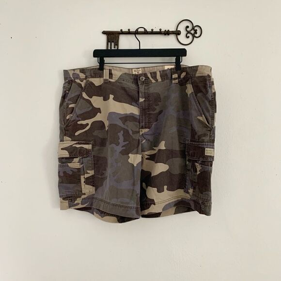 Red Head camouflage cargo shorts men’s size 46 - Picture 1 of 8